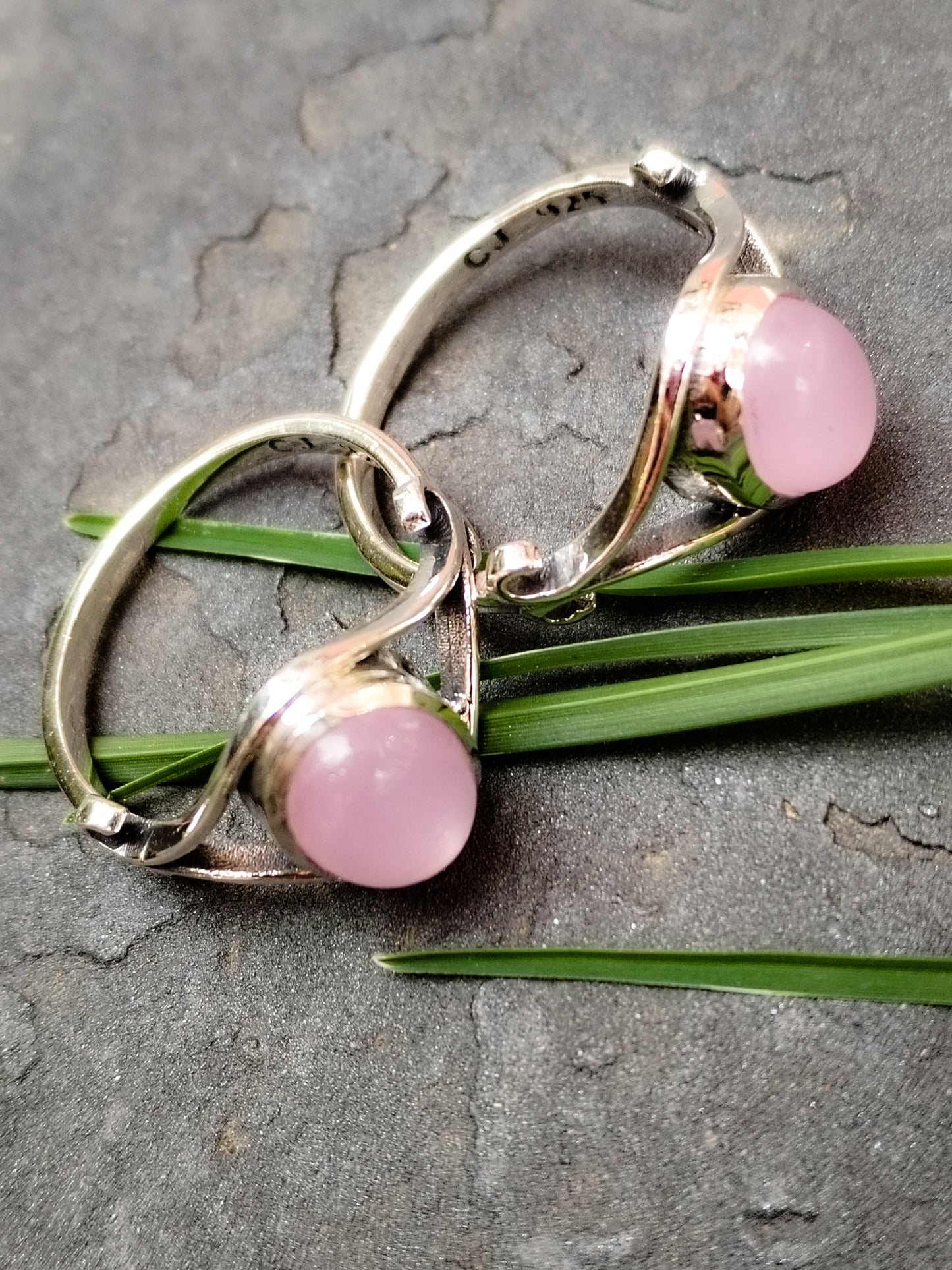 Anillos de plata de ley y minerales. Modelo 0740