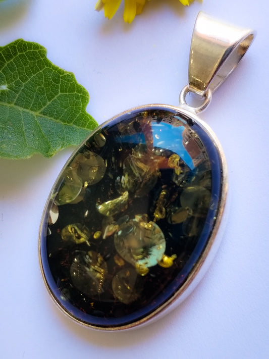 Colgante de Ámbar Verde y Plata de ley