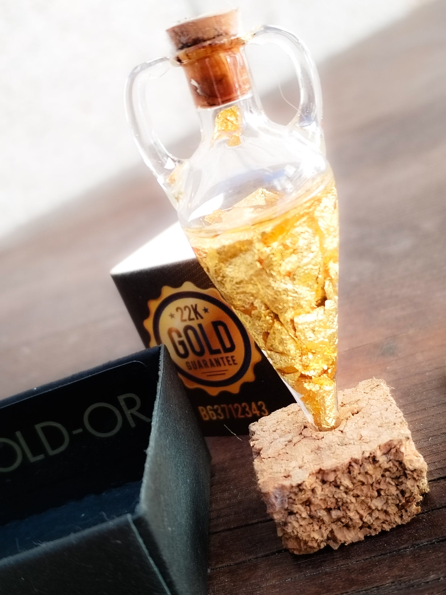 Oro auténtico en botellita