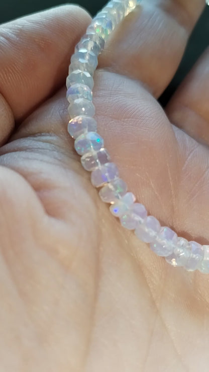 Pulsera de ópalo blanco Súper Extra