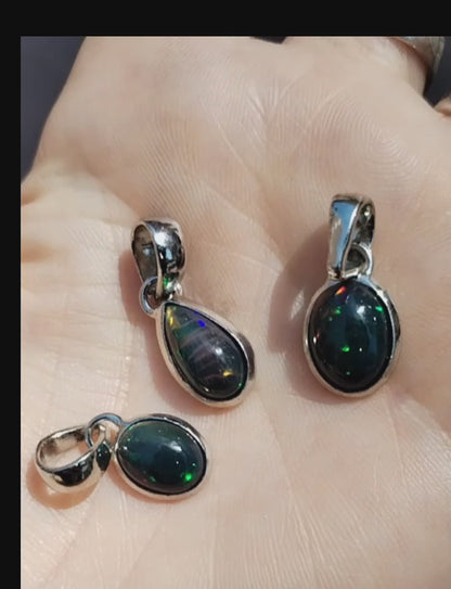 Colgante de Ópalo negro auténtico y plata de ley