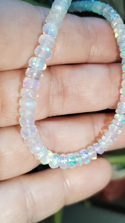 Pulsera de ópalo blanco Súper Extra