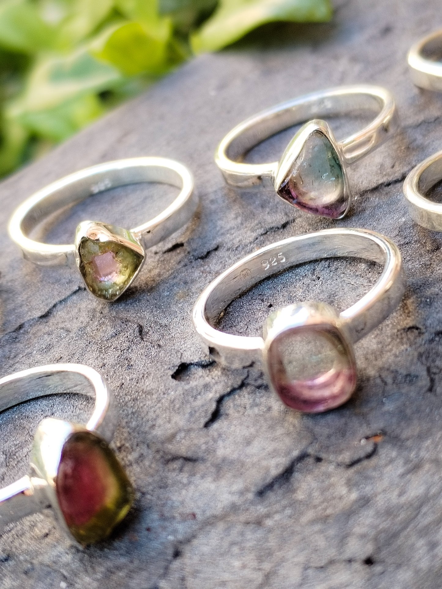 Anillos de Turmalina natural de colores. Plata de ley