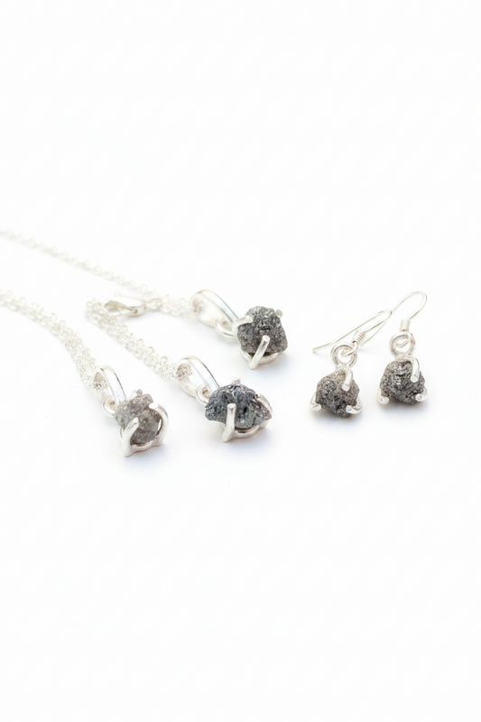Diamantes en Bruto engarzados en Plata de Ley