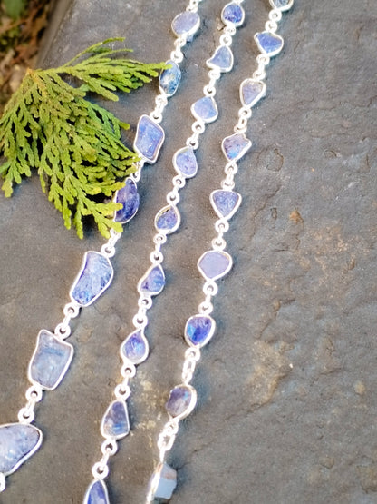 Pulsera de Tanzanita engarzada en plata