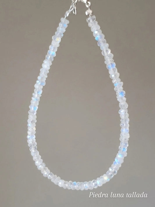 Pulsera extra de Piedra luna tallada