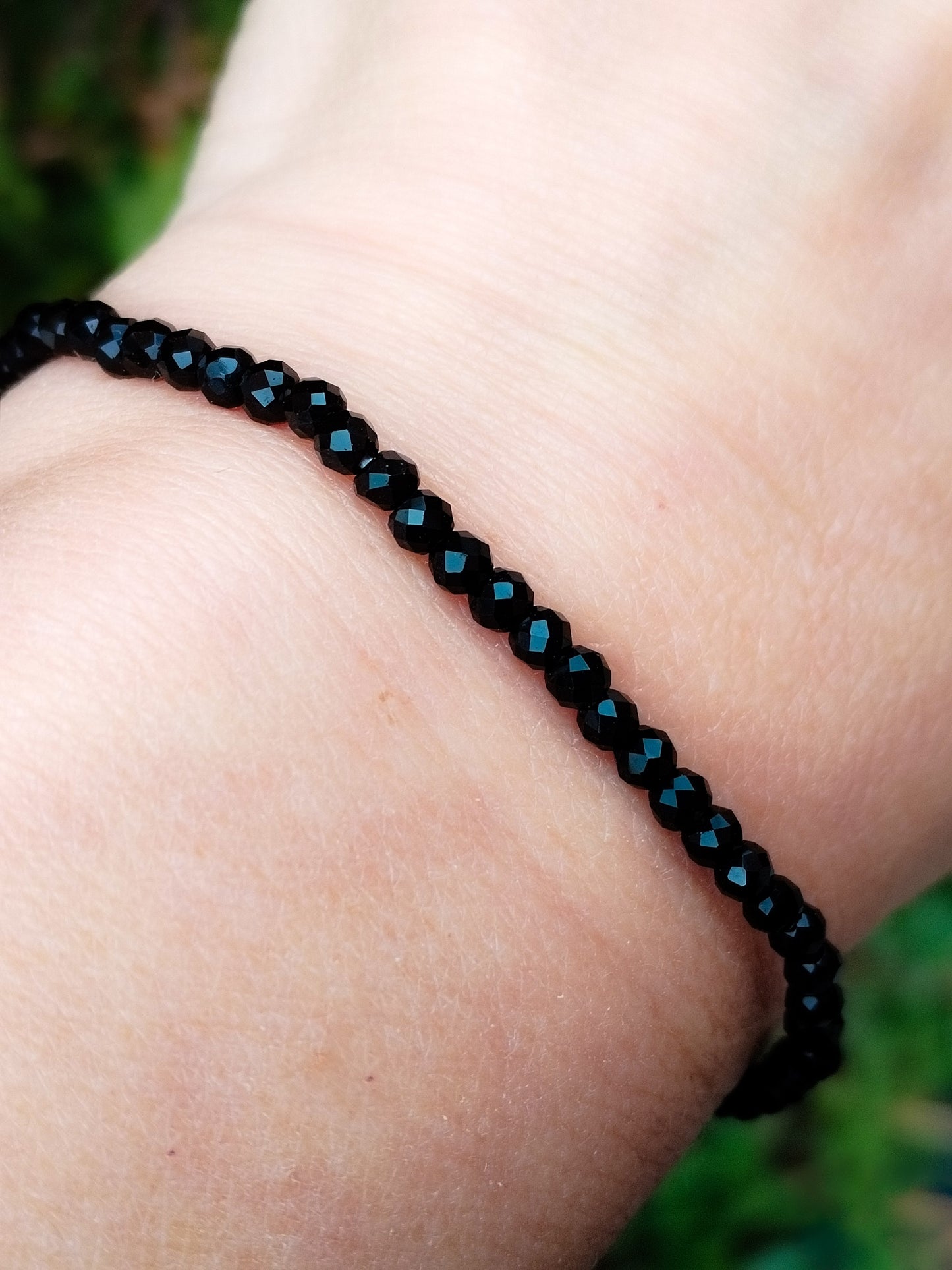 Pulsera de Turmalina tallada