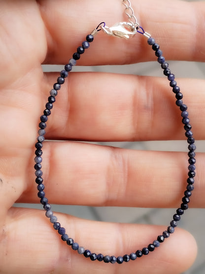 Pulsera de Zafiro azul con cierre de plata de ley