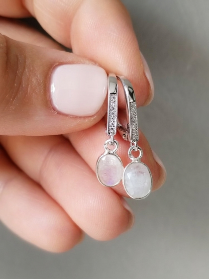 Pendientes de Piedra Luna y Plata de ley