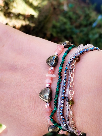 Pulsera de corazones de pirita, hematite y rodocrosita