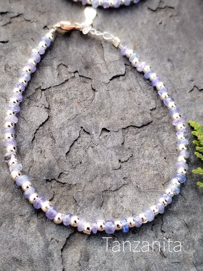 Pulsera de Tanzanita y Plata de Ley