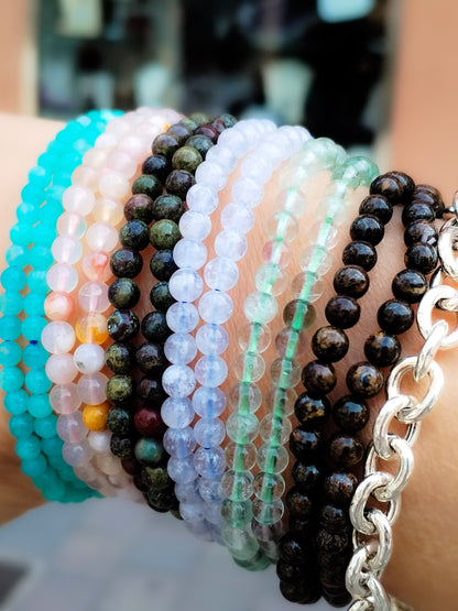Pulsera Bola 4mm, minerales varios.