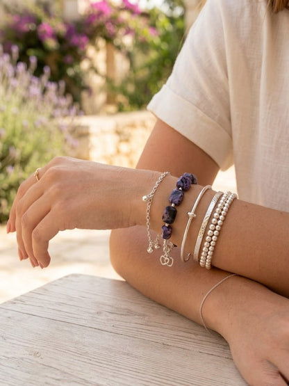 Pulsera de Charoita auténtica tallada artesanalmente y plata de ley