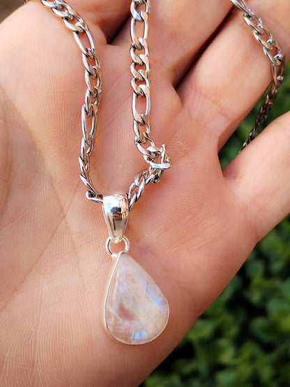 Cadena de Acero y Colgante de Piedra Luna y Plata de Ley