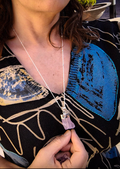 Colgante de Kuncita rosa en bruto