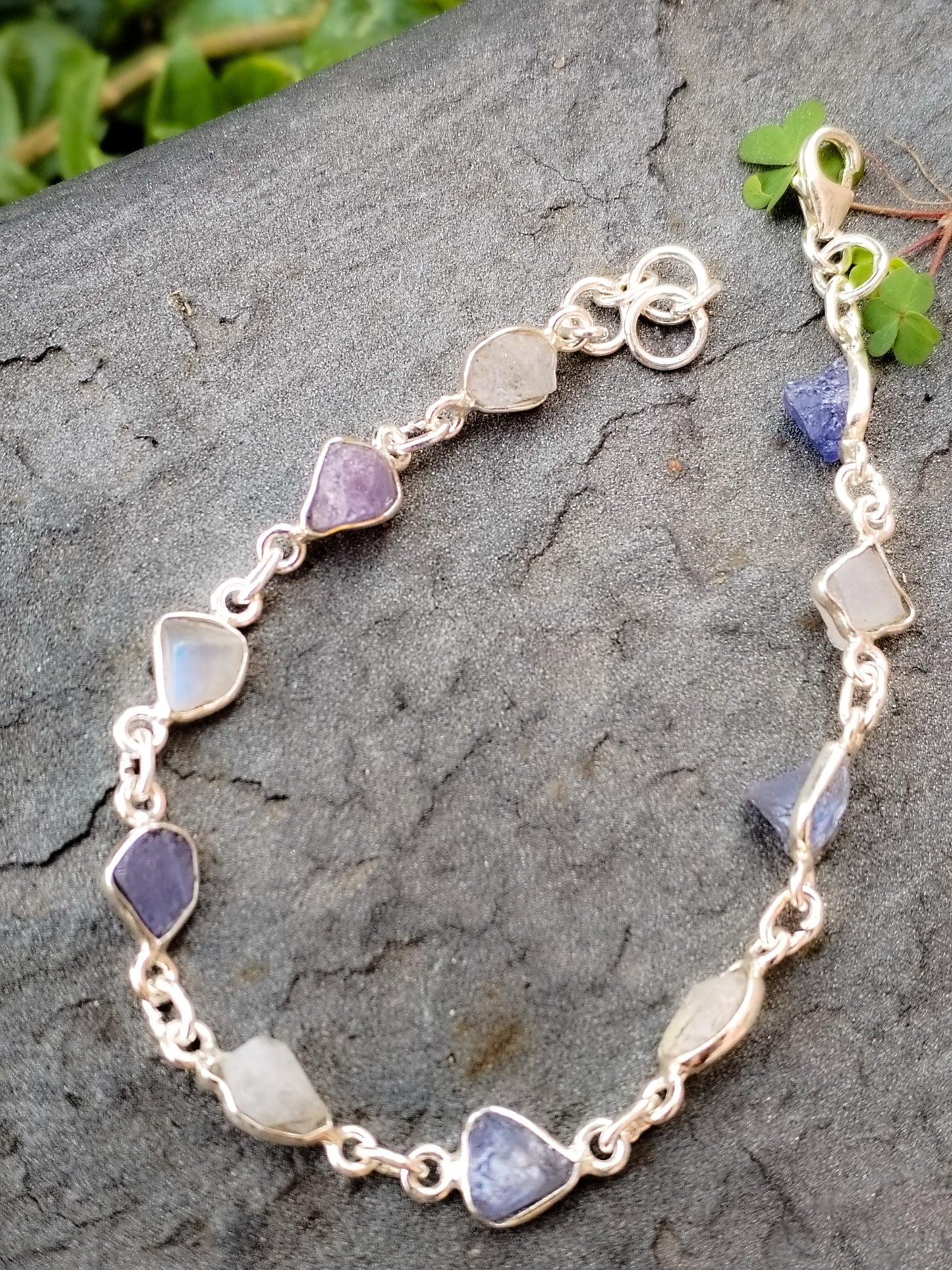Pulseras de minerales variados naturales y plata de ley
