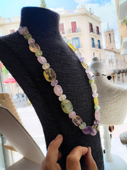 Collar de Minerales y plata de ley único y artesanal