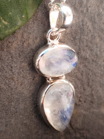Colgante de Piedra luna y Plata de ley
