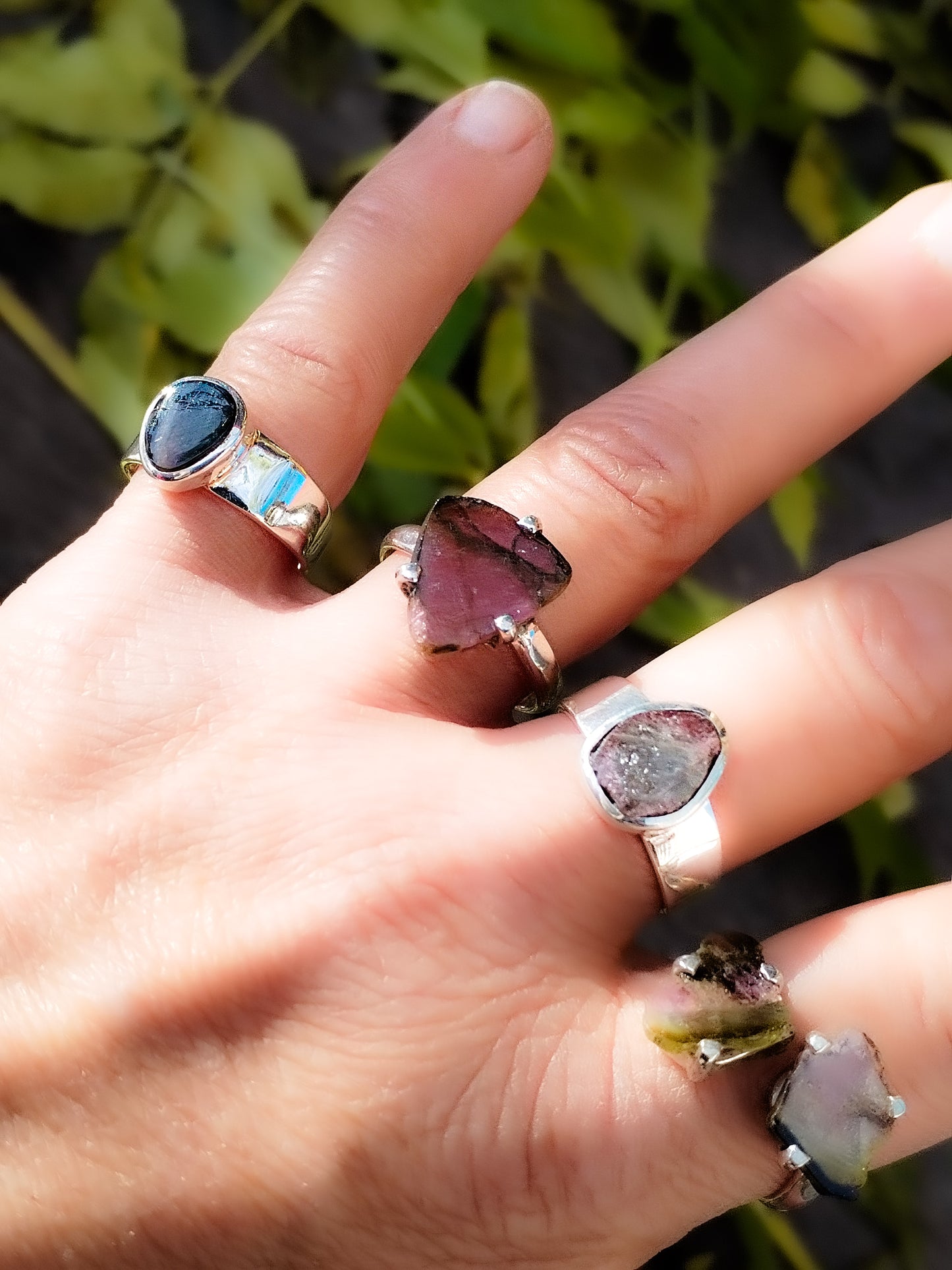 Anillos de turmalia y Plata de ley