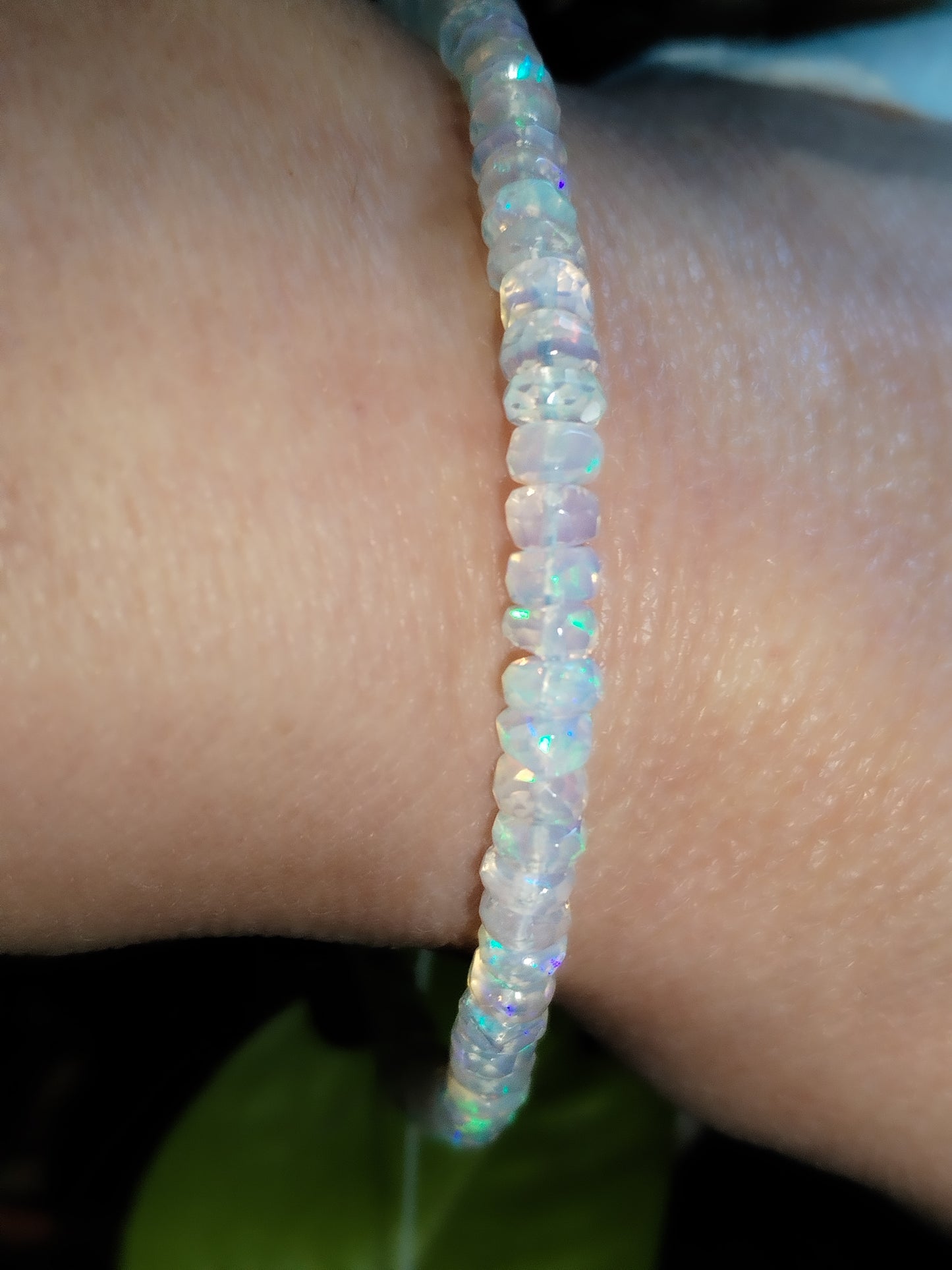 Pulsera de ópalo blanco Súper Extra