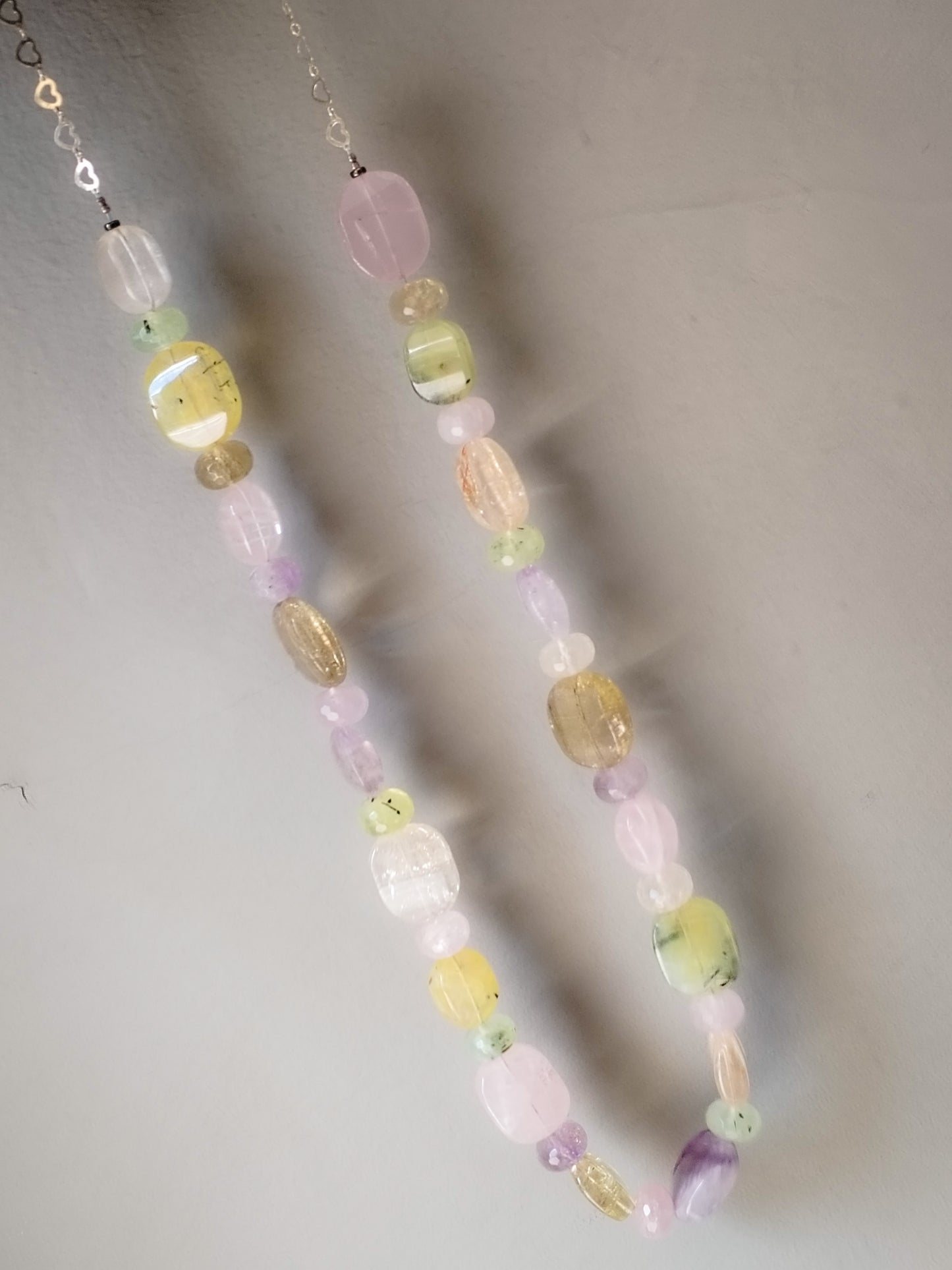 Collar de Minerales y plata de ley único y artesanal