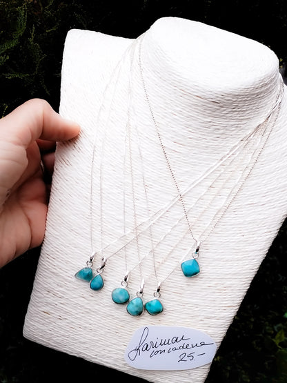 Colgante de Larimar con cadena de Plata de ley