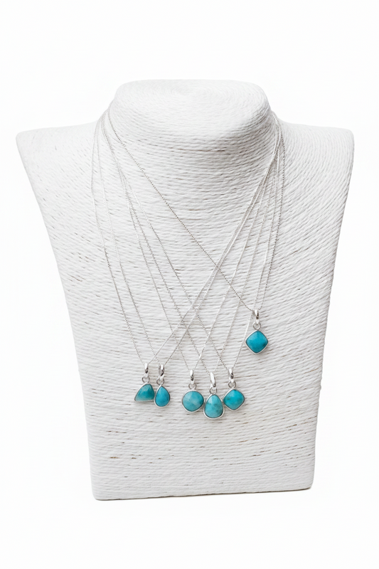 Colgante de Larimar con cadena de Plata de ley