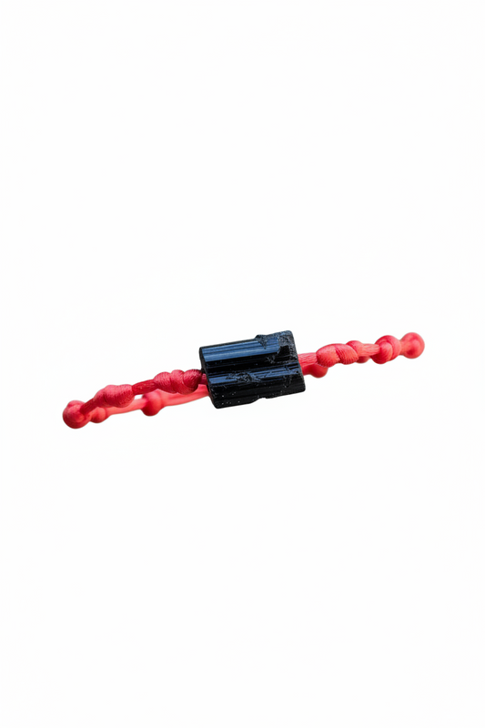 Pulsera roja de los siete nudos con Turmalina Negra