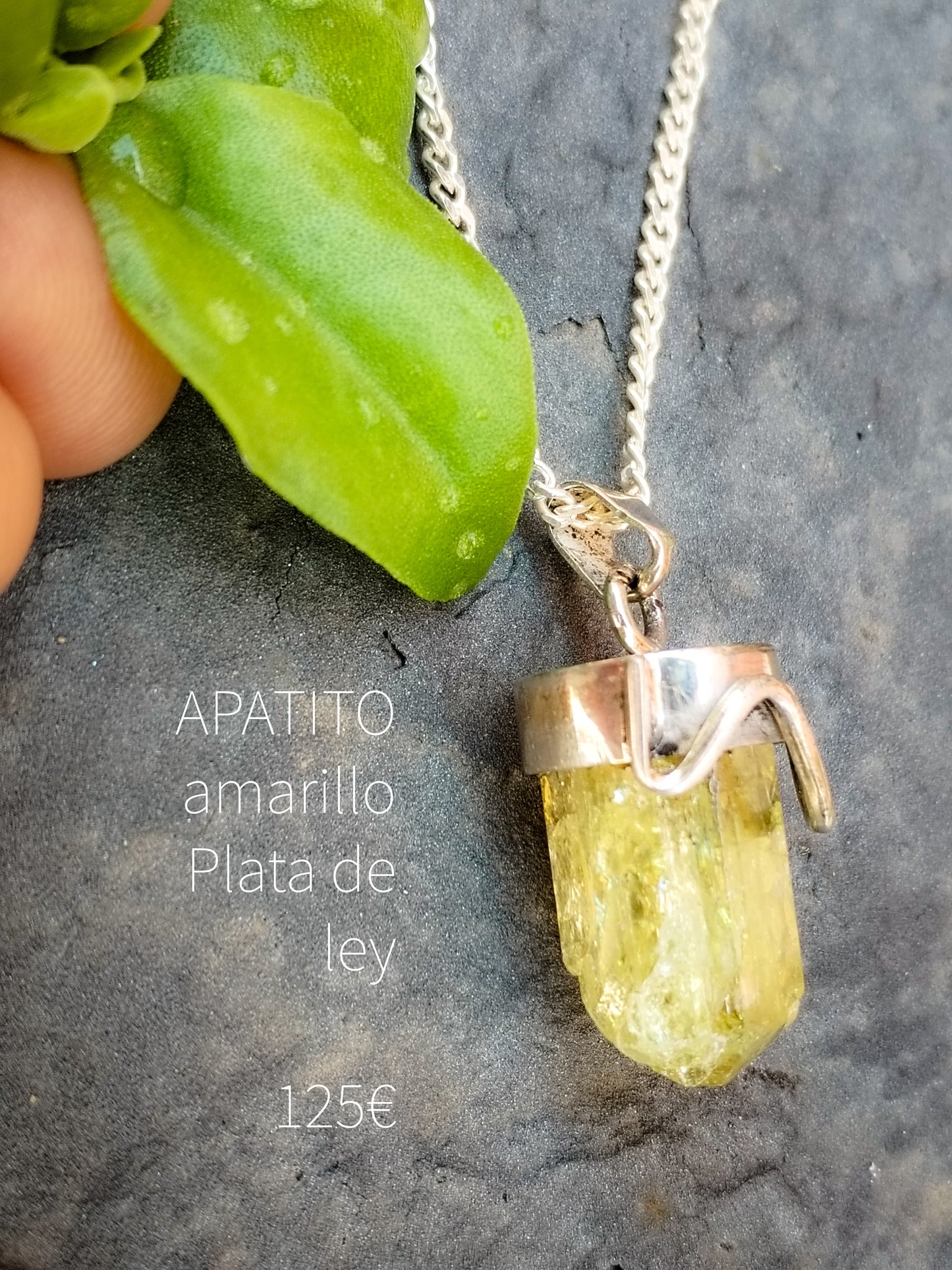 Colgante de Olivino amarillo y plata de ley