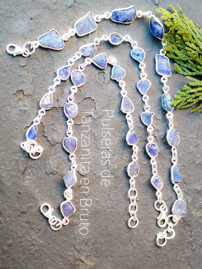 Pulsera de Tanzanita engarzada en plata