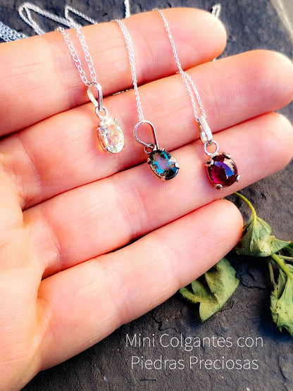 Mini Colgantes con piedras preciosas