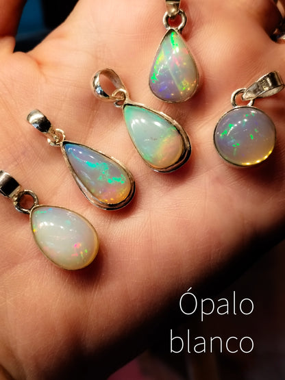 Colgante de ópalo blanco auténtico grande