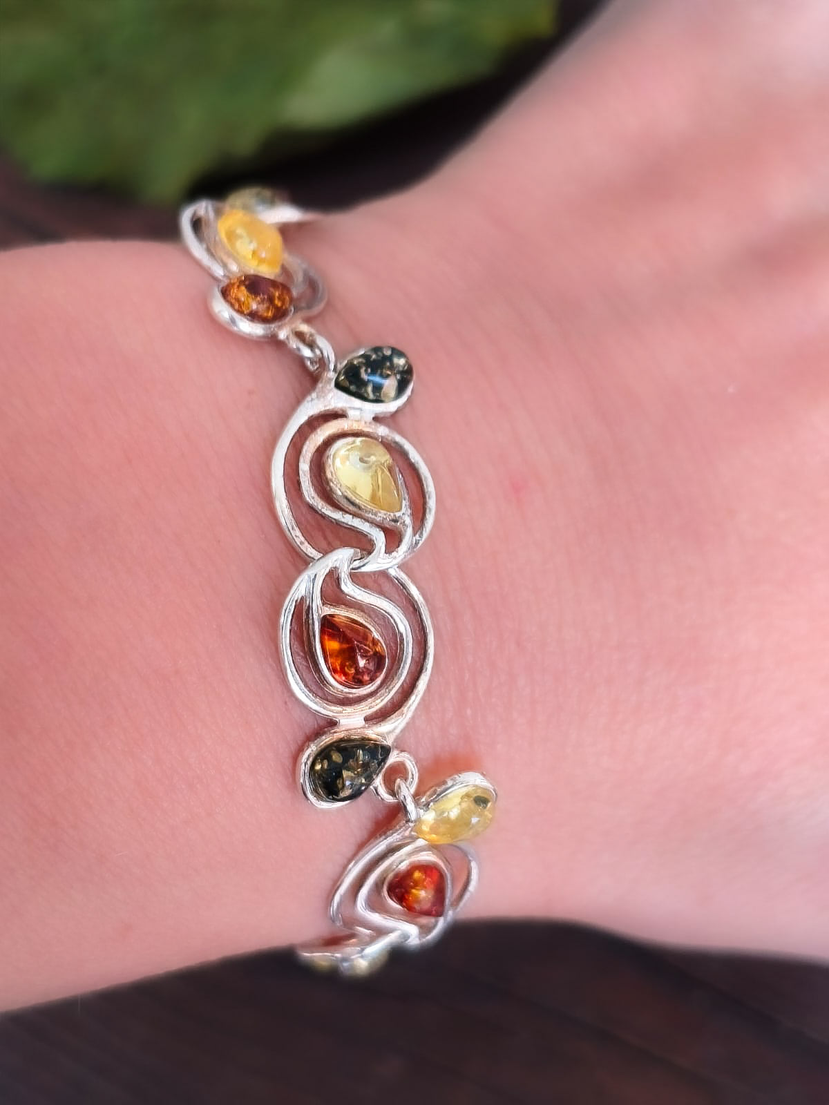 Pulsera de Ámbar y Plata de ley