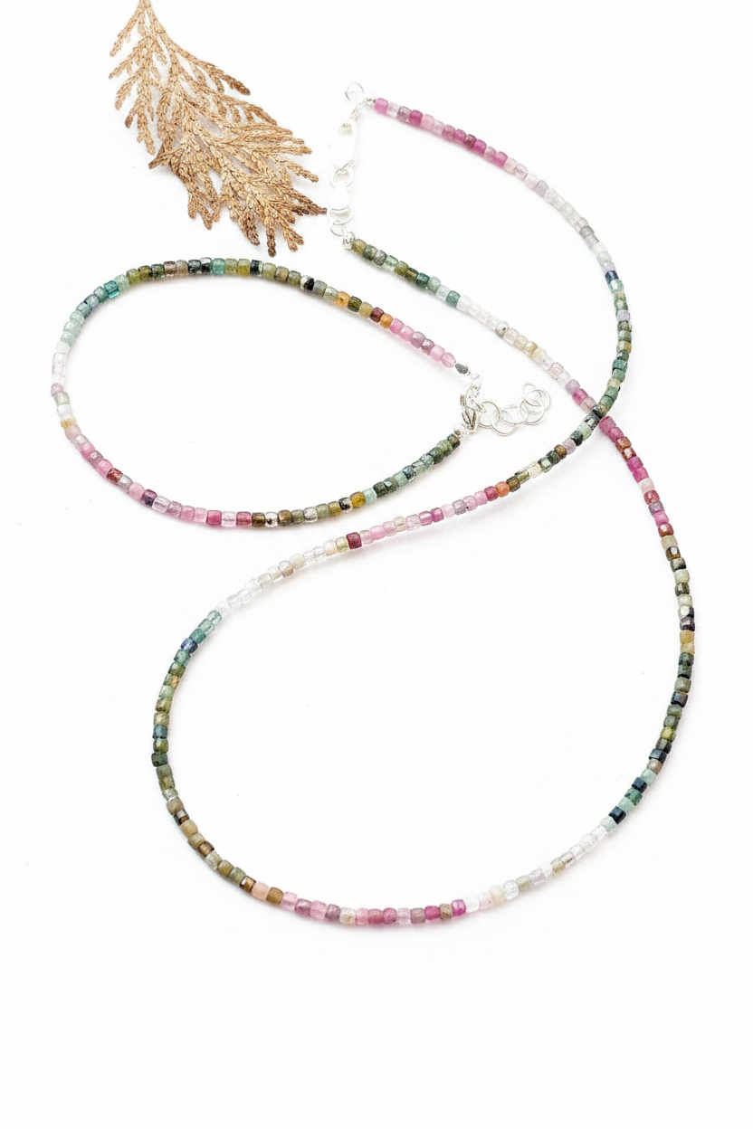 Conjunto collar y pulsera de Turmalina de Colores