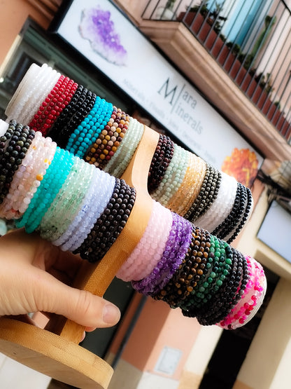 Pulsera Bola 4mm, minerales varios.