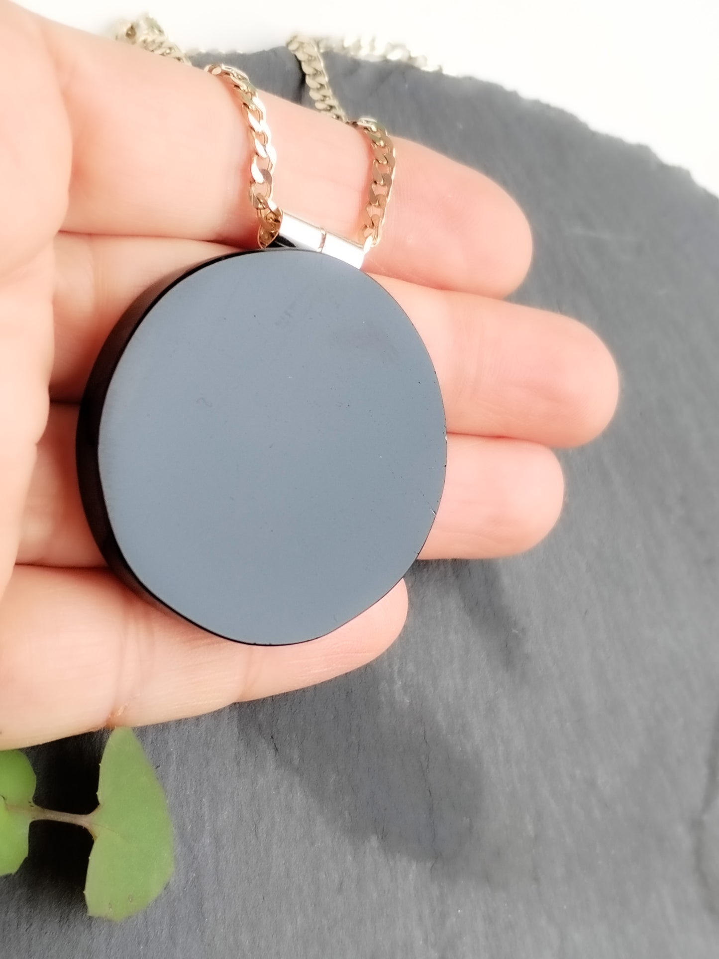Colgante de Obsidiana Negra