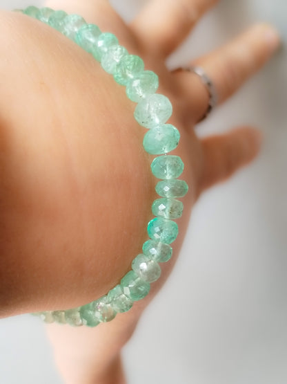 Pulsera de Aguamarina tallada extra