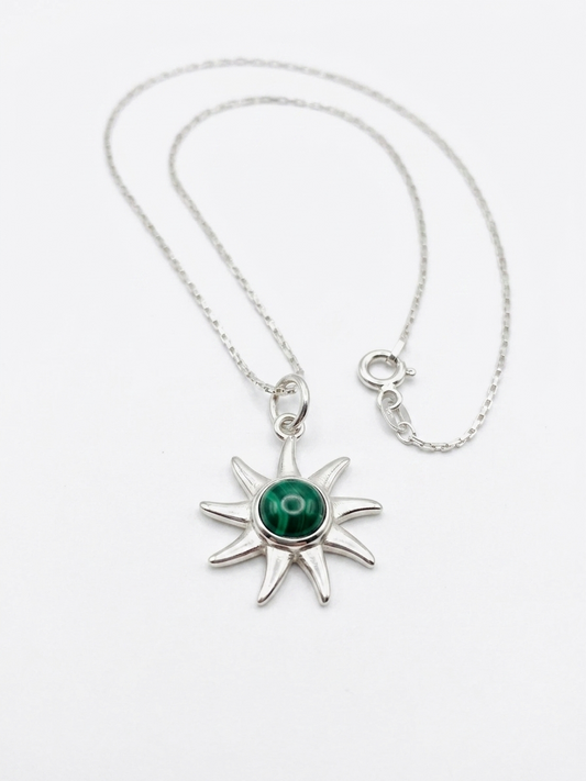 Colgante sol de plata de ley y Malaquita con cadena
