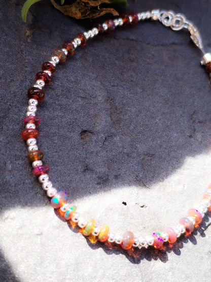 Pulsera de ópalos negros y plata de ley