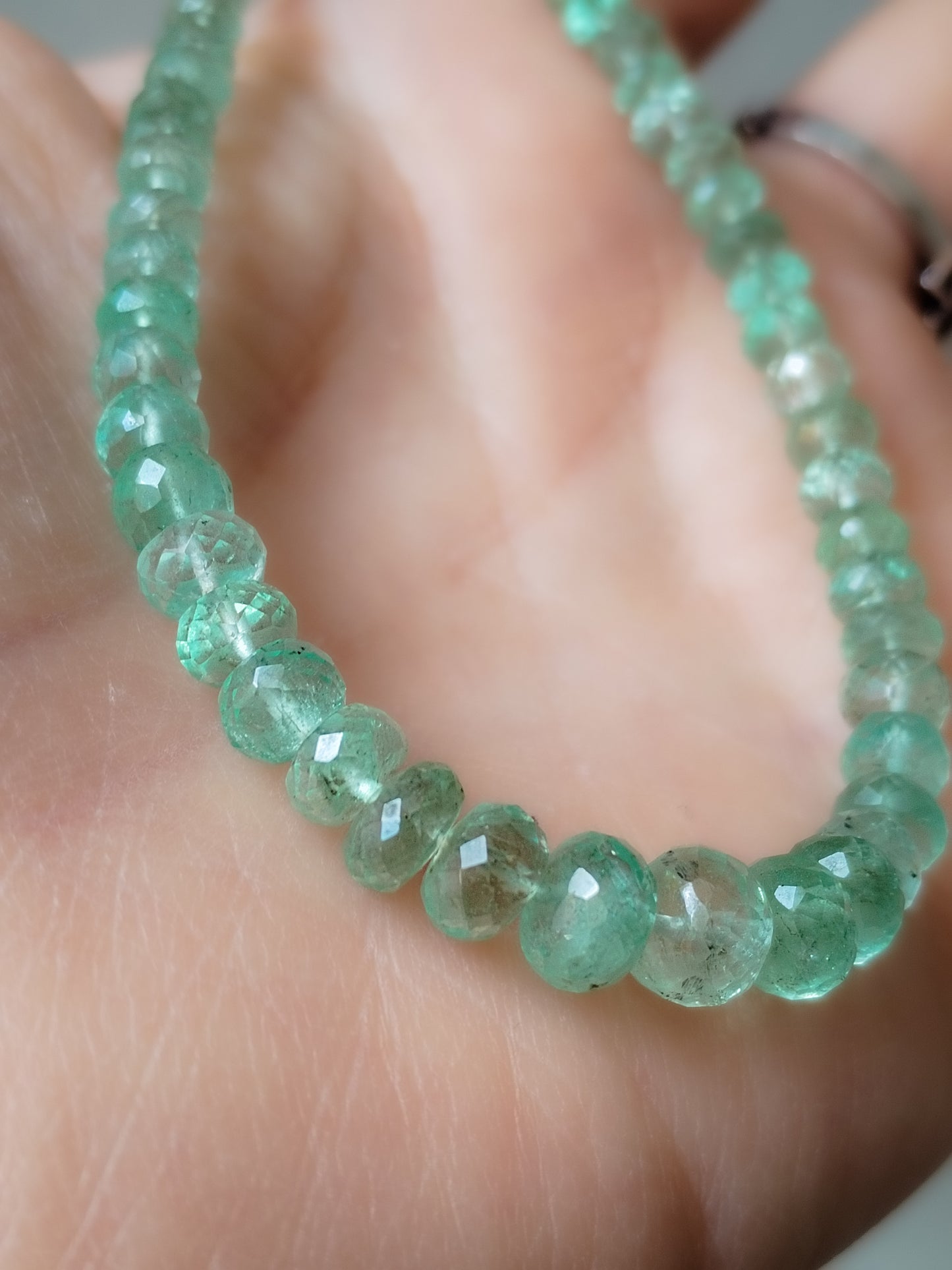 Pulsera de Aguamarina tallada extra